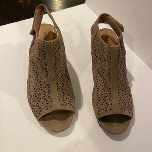 CityClassified Size 8 Velcro heel strap , perforated cut out